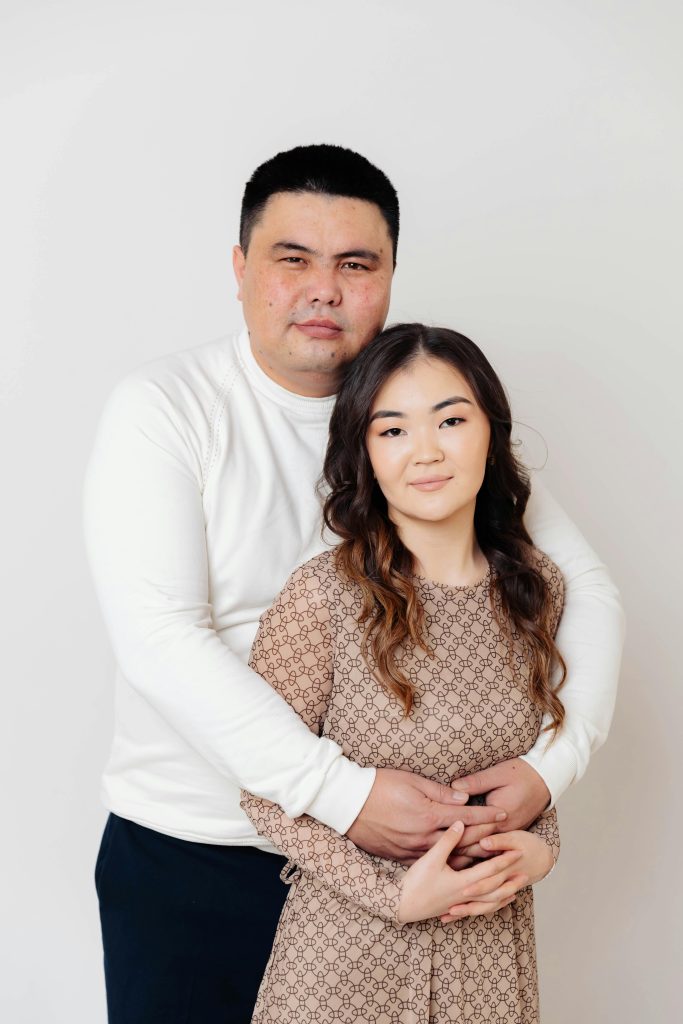 Couple's On-Location Photo Shoot for One - Bronze